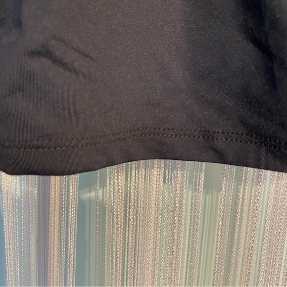 Forever 21 Black Basic T-back Exercise Top NWT Size Small - Picture 15 of 17